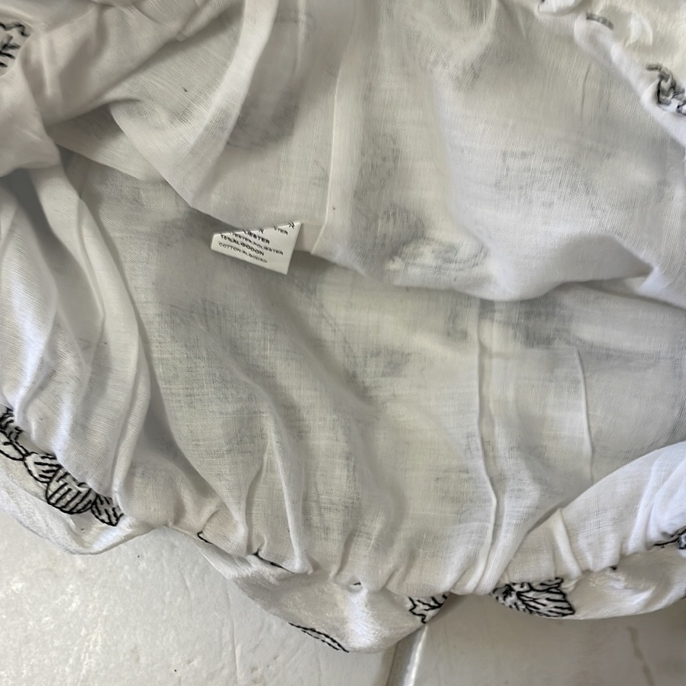 Dress - Picture 5 of 7